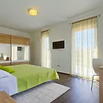 Lungera Villa