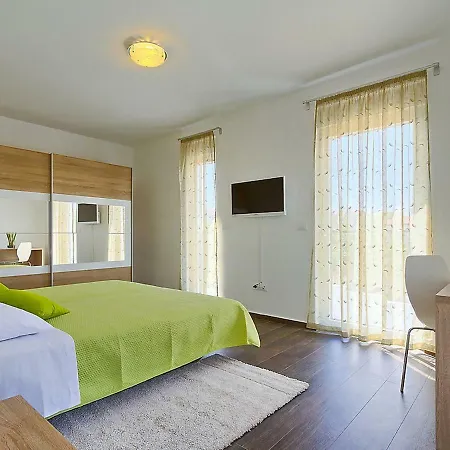 Lungera Villa